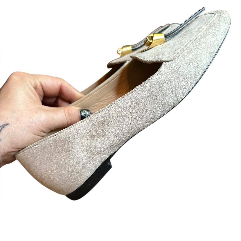 Stuart Weitzman Cream Loafers with Gold Accent - Picture 5 of 5